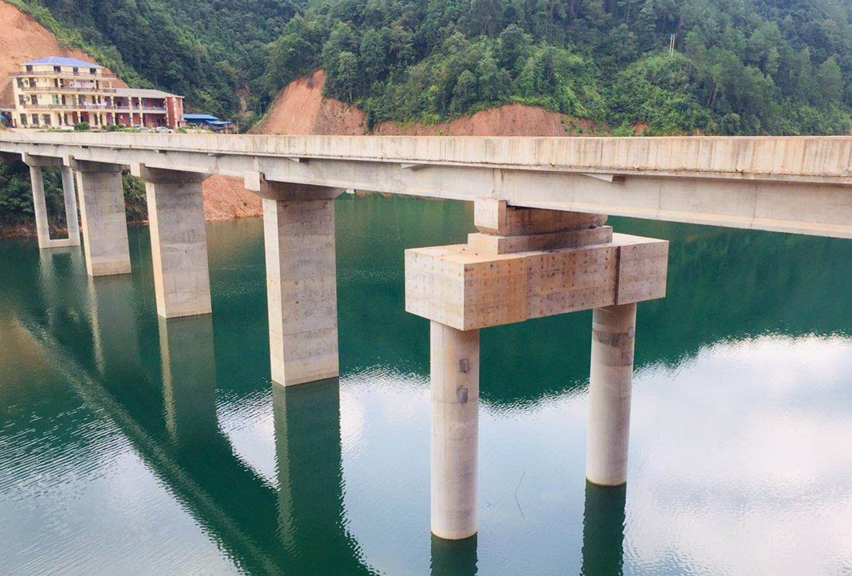 20200810204400.jpg 上梅口大桥完成抢险_副本.jpg