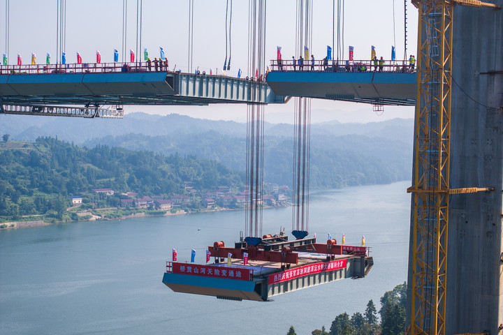 20250805837269.png ½Ú¶ÎÁºµõ×°Ê©¹¤.png